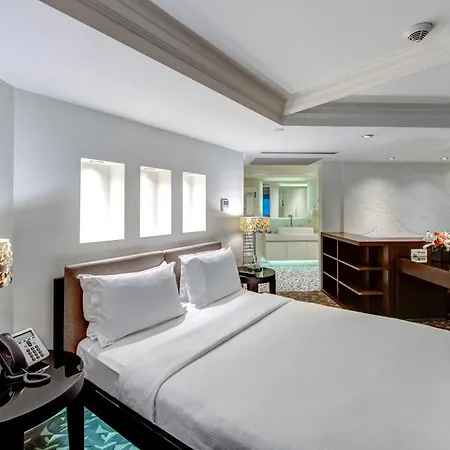 The Elysium Taksim Hotel Istanbul Room photo