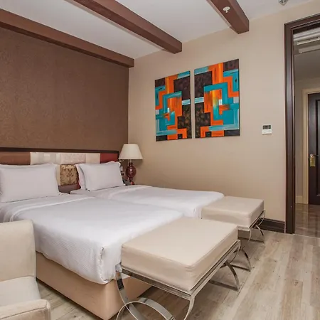 The Elysium Taksim Hotel Istanbul Room photo