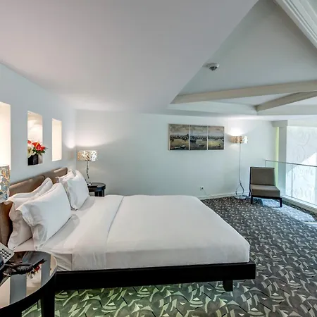 The Elysium Taksim Hotel Istanbul Exterior photo
